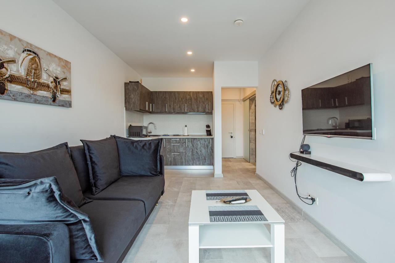 Cozy Penthousestudio Cityview W12 Bukurešť Exteriér fotografie