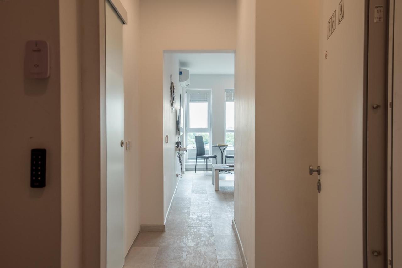 Cozy Penthousestudio Cityview W12 Bukurešť Exteriér fotografie